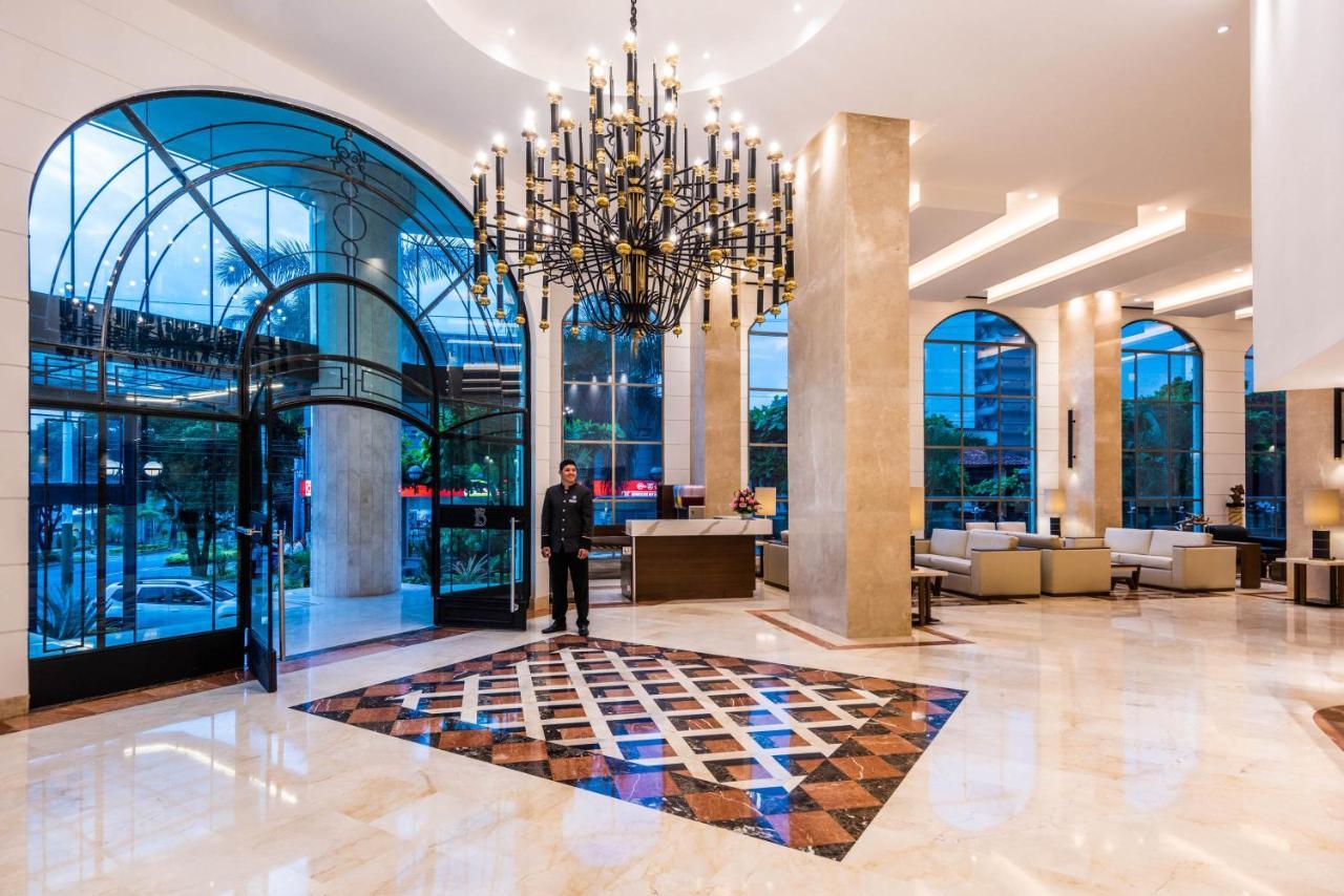 Hotel Dann Carlton บูการามังกา ภายนอก รูปภาพ Lobby